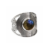 Detailed Labradortie Ring